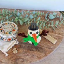 Load image into Gallery viewer, Build A Snowman Christmas Travel Kit