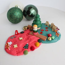 Load image into Gallery viewer, Elf on the Shelf Mini Christmas Sensory Play Dough Kit
