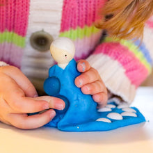 Load image into Gallery viewer, Frozen Sensory Play Dough Kit
