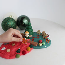 Load image into Gallery viewer, Elf on the Shelf Mini Christmas Sensory Play Dough Kit
