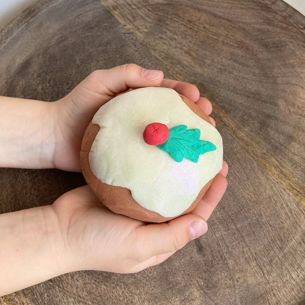 Christmas Pudding Play Dough Cake